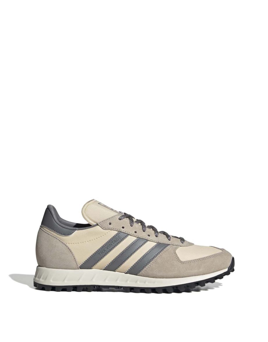 Buy Trainers Adidas Originals in Bahrain VogaCloset