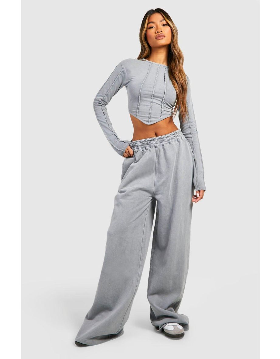 Buy Boohoo Tracksuits in Saudi UAE Kuwait and Qatar VogaCloset