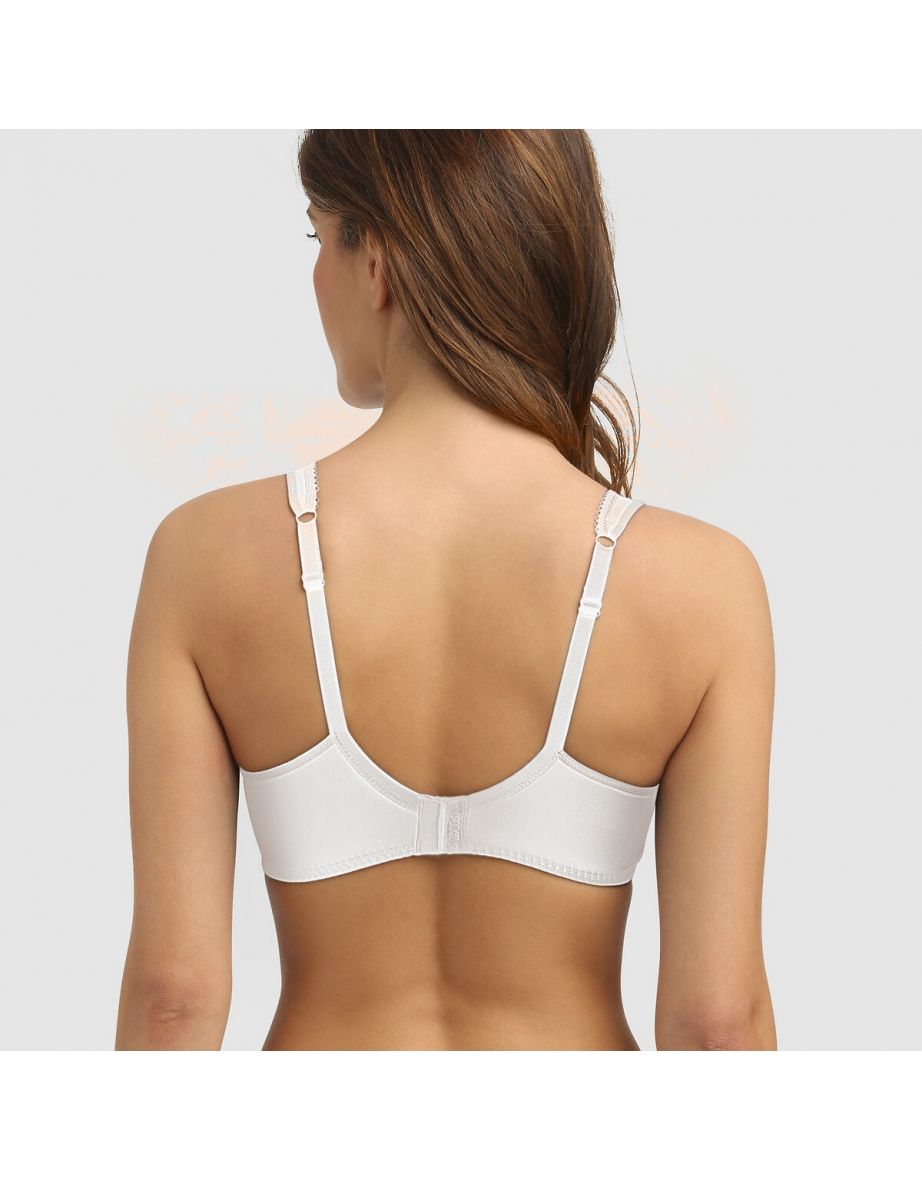 Generous Lace Full Cup Bra - 1