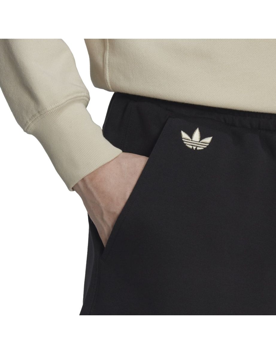 Men's adidas Originals Adicolor Neuclassics Shorts in Black - 6