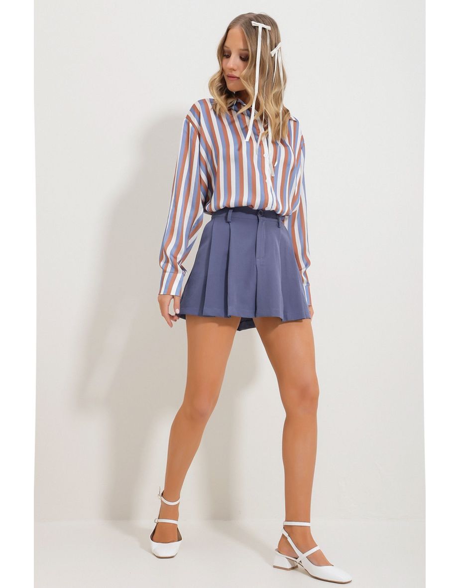 Women's Indigo Double Pocket Pleated Skirt