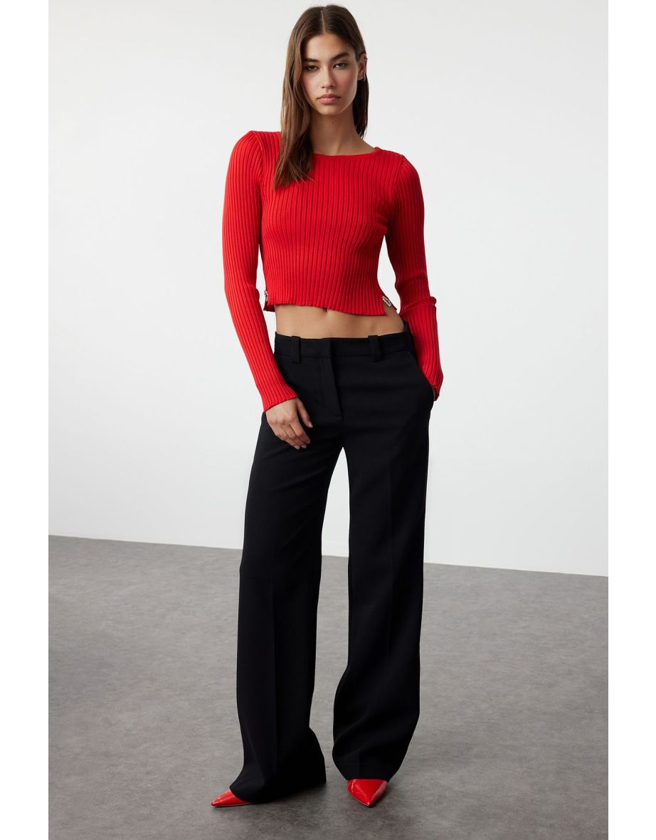 Red Super Crop Knitwear Sweater with Heart Accessories
