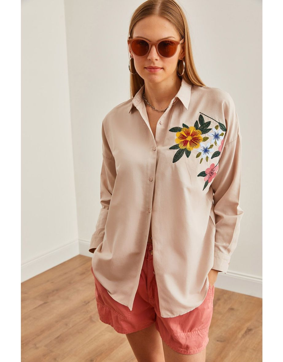 Women's Floral Stone Embroidery Detailed Oversize Woven Shirt