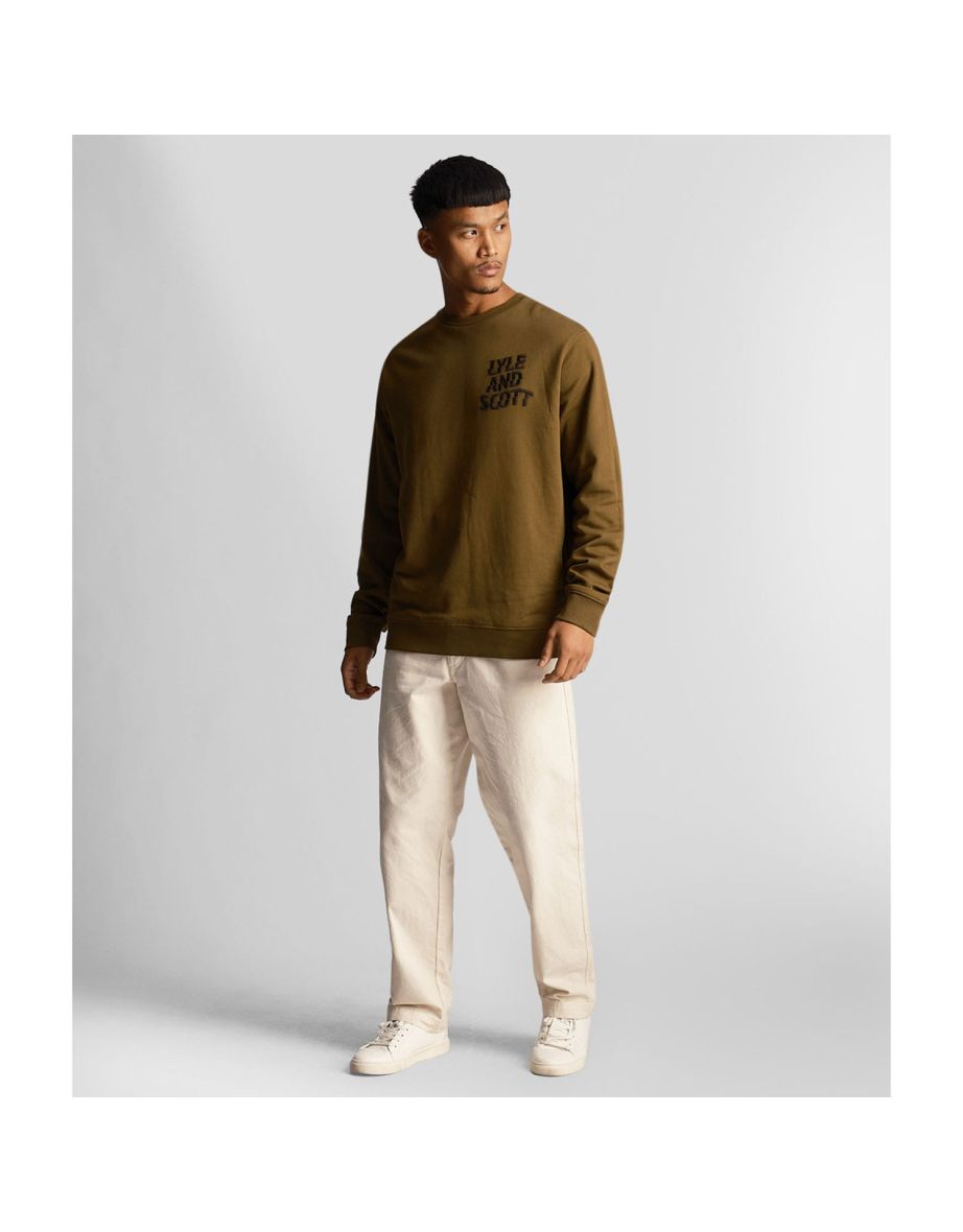 Men's Lyle And Scott Ripple Logo Crewneck Sweatshirt in Green