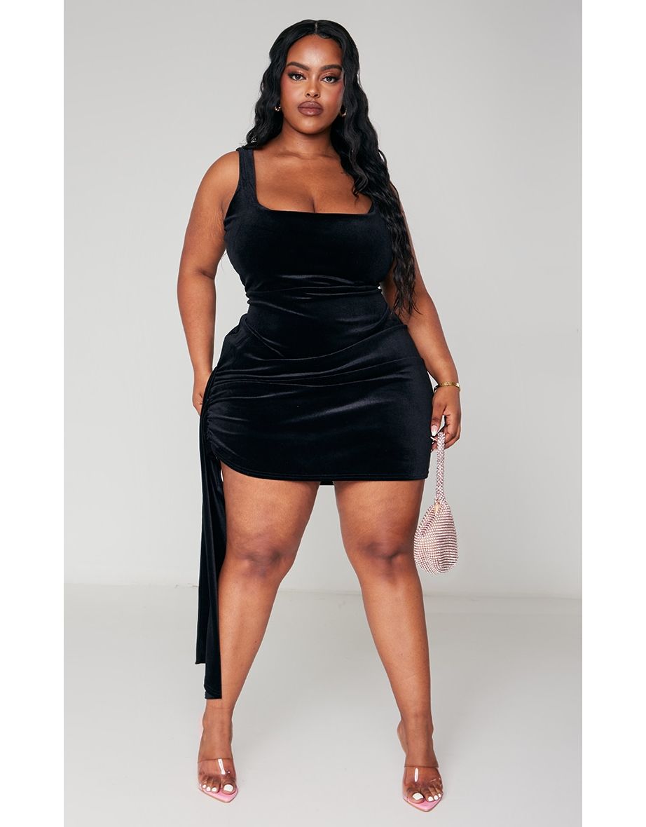 Buy Dresses Prettylittlething in Qatar VogaCloset