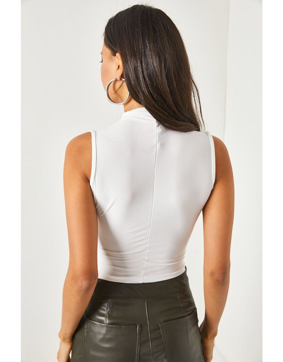 Women's White High Neck Gathered Detailed Crop Blouse - 4