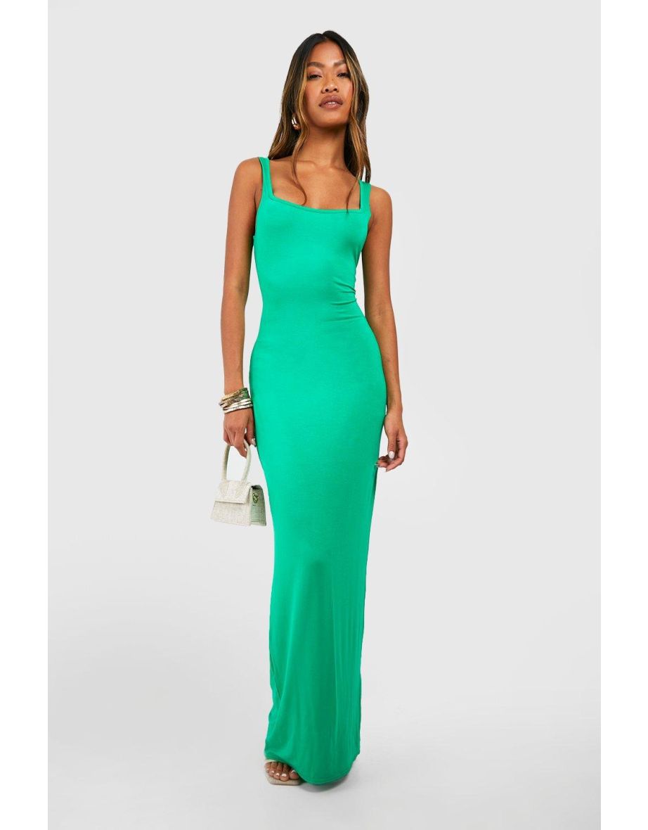 Buy Boohoo Maxi Dresses in Saudi UAE Kuwait and Qatar VogaCloset