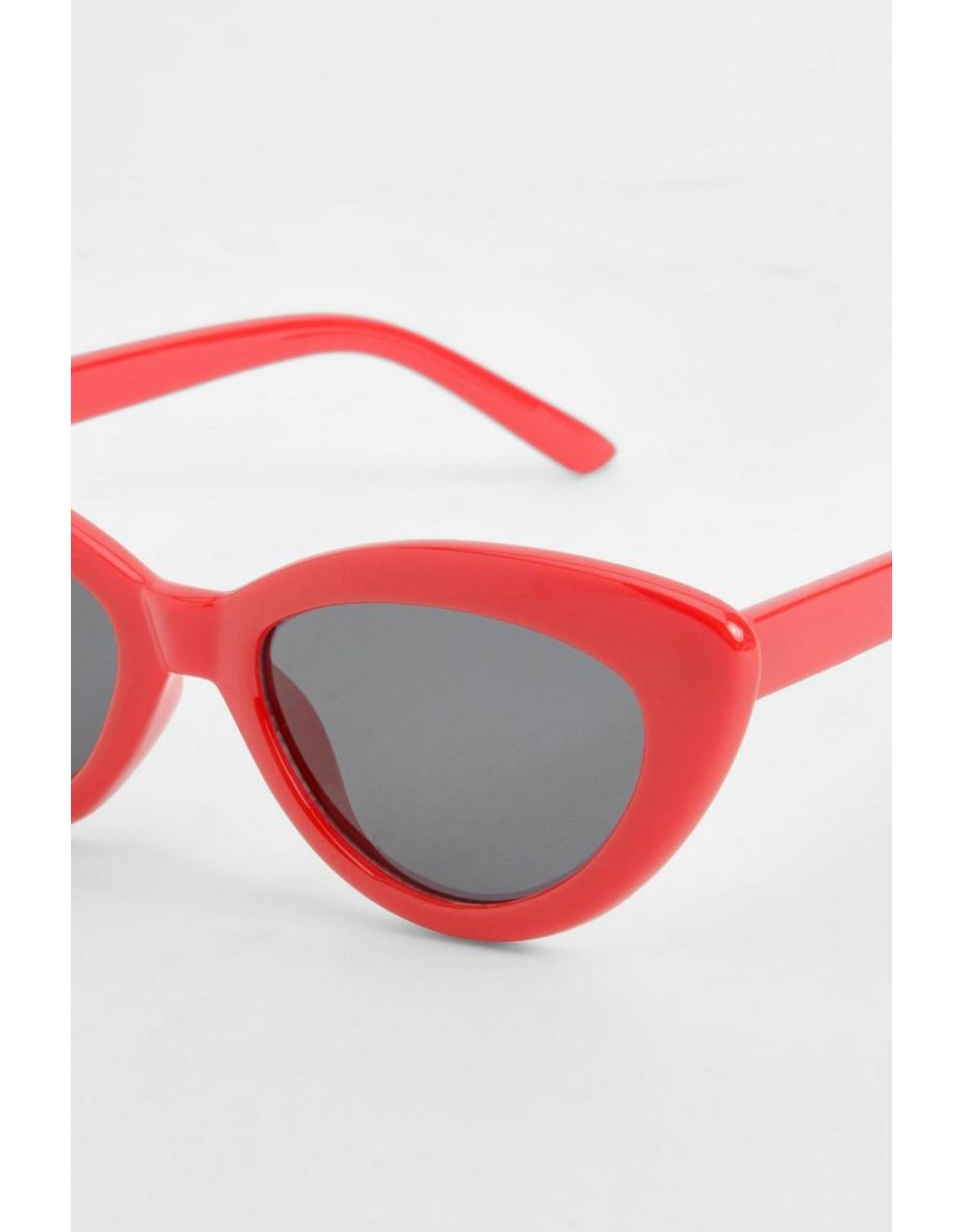 Cat Eye Red Frame Sunglasses - red - 2