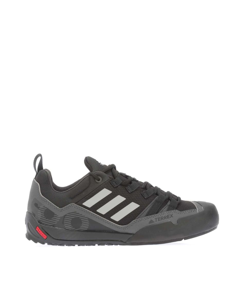 Shop Men s adidas Terrex Swift Solo Trainers in Black Online in Oman VogaCloset