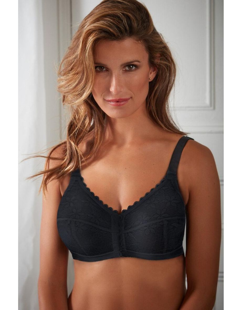 Non-Underwired Bra with Front Fastening