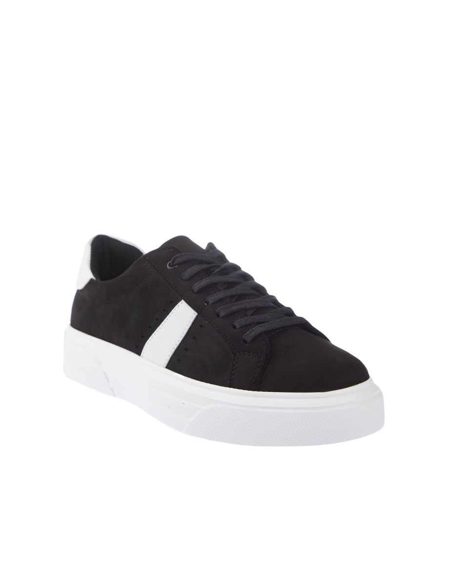 Sneakers - Black - Flat - 3