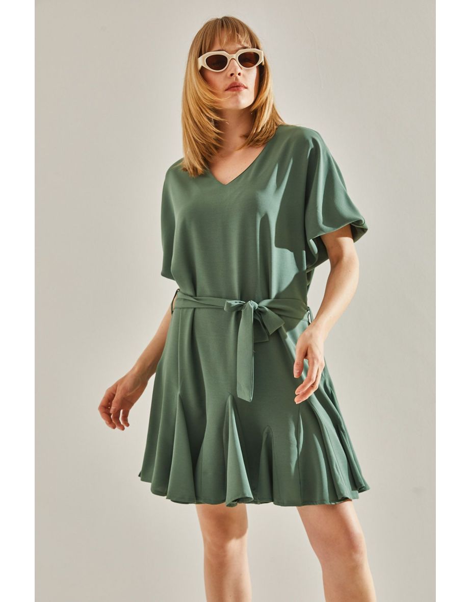 Women's Green Ruffle Detailed V-Neck Belted Dress - 5