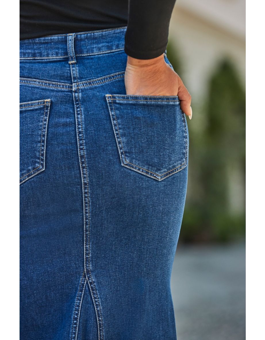 Mid Blue Figure-Flattering Denim Skirt - 4