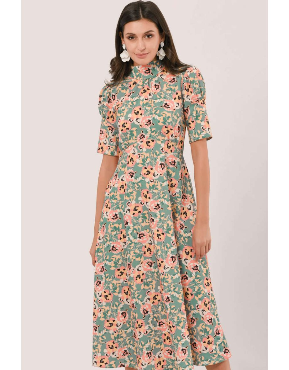 Buy Closet London Dresses in Saudi UAE Kuwait and Qatar VogaCloset