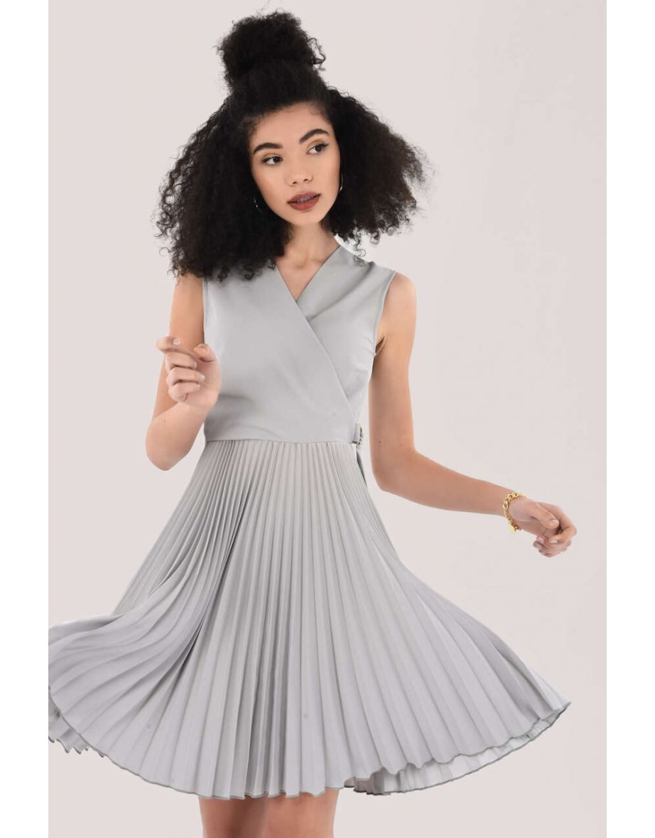 Buy Closet London Wrap Dresses in Saudi UAE Kuwait and Qatar
