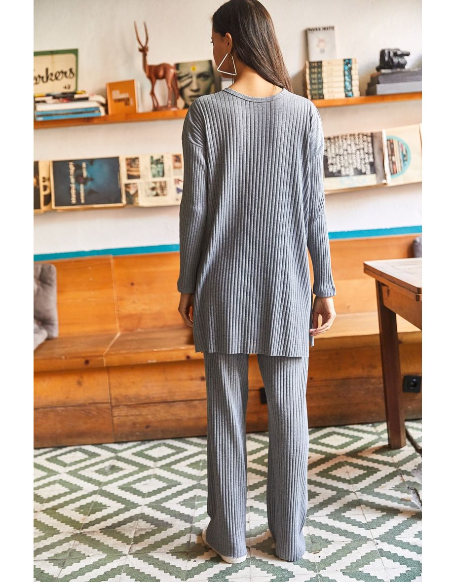 Two-Piece Set - Gray - Relaxed fit - 4