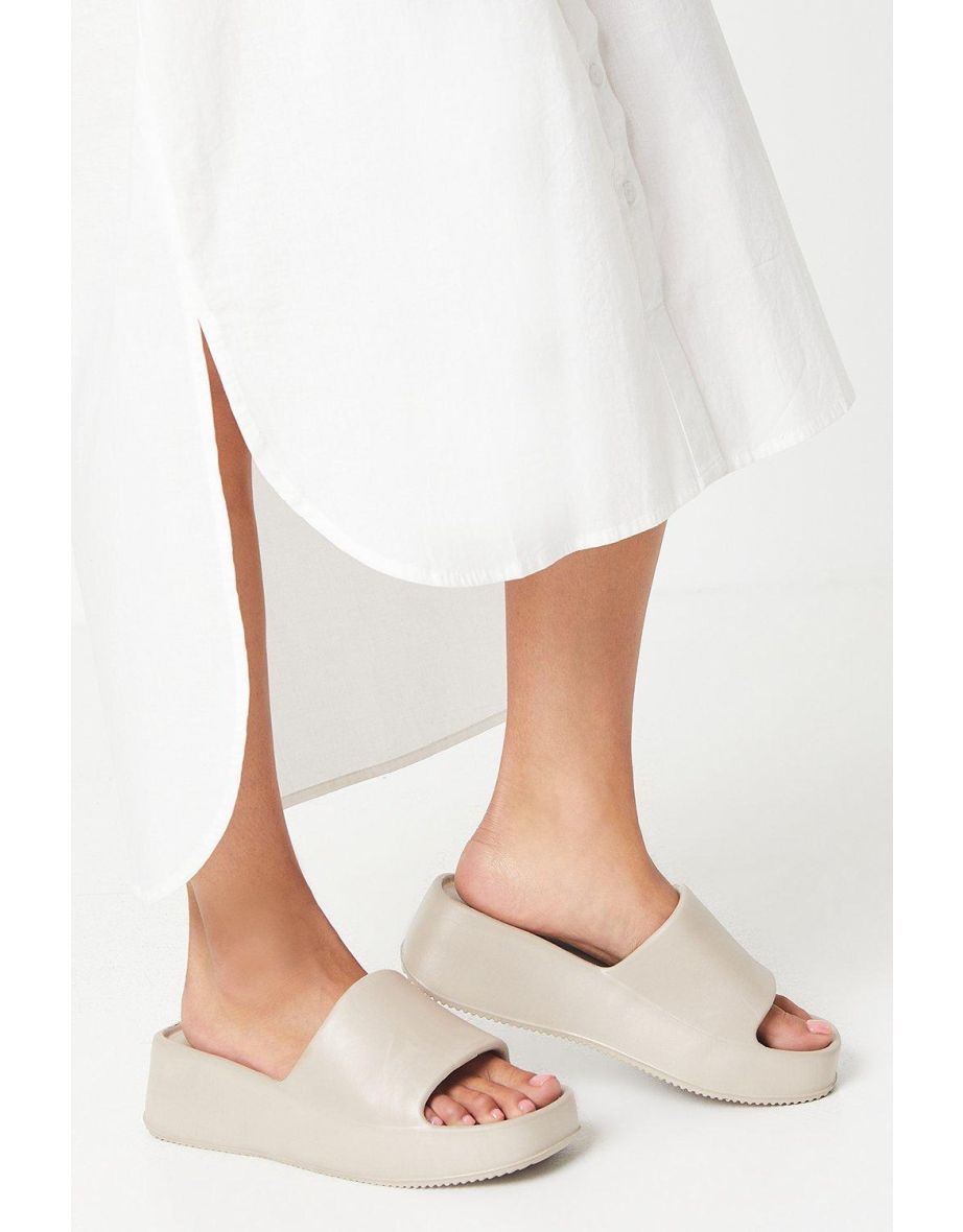 Faith: Hunter Lightweight Wedge Mule Sliders