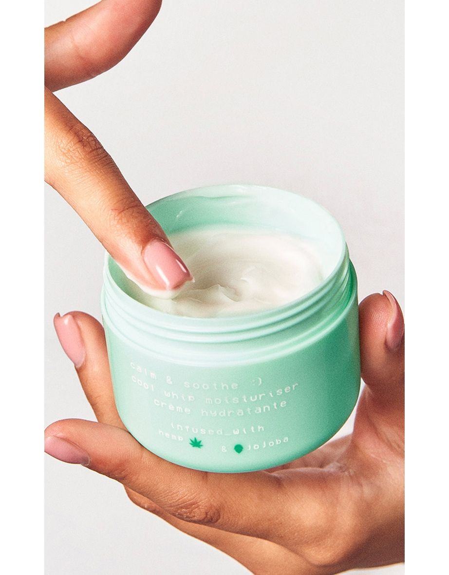 Glow Hub Nourish & Hydrate Gel Moisturiser - 2