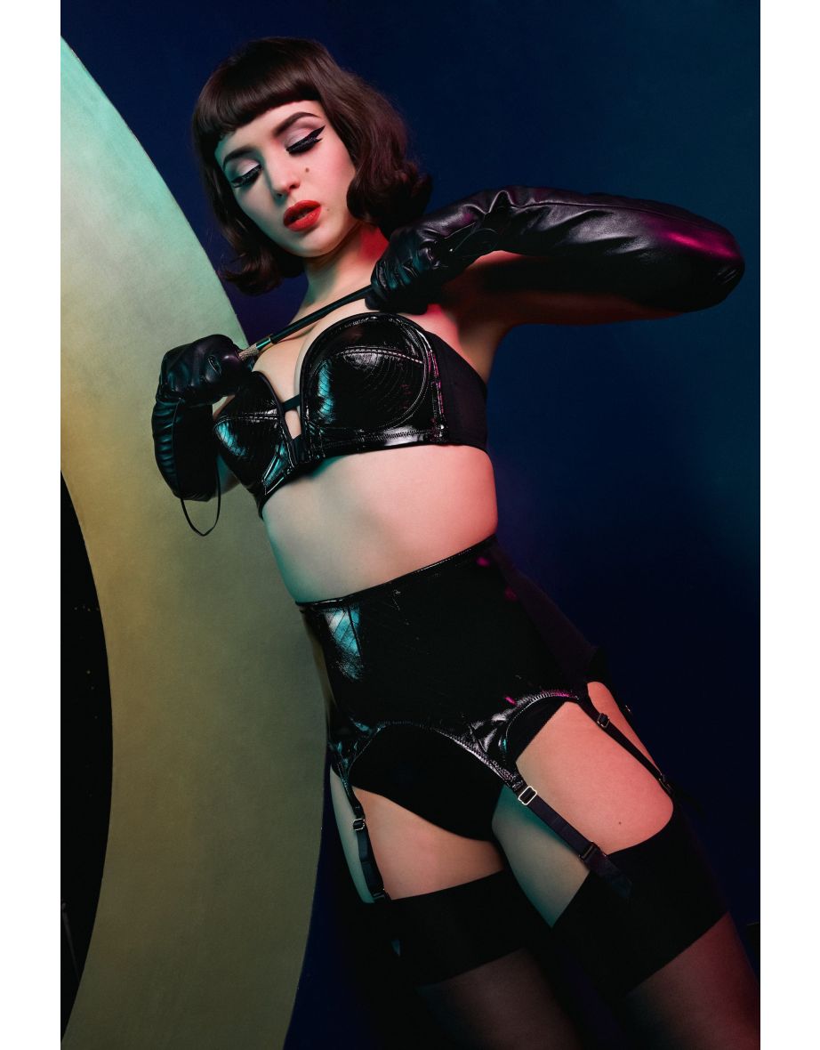 Genevieve Black PVC Suspender Belt - 4