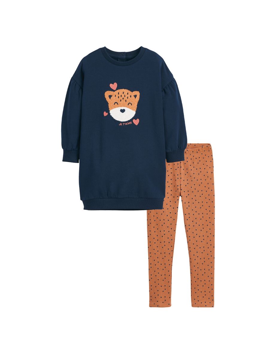 Fleece Ribbed Leggings Outfit in Cotton