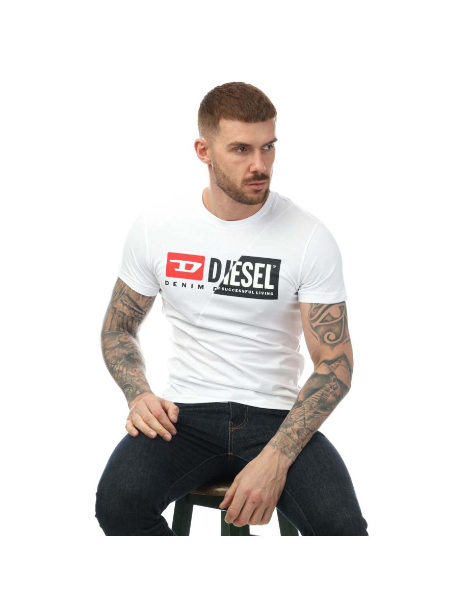 Shop Men s Diesel T Diego Cuty Maglietta T Shirt in White Online in Oman VogaCloset