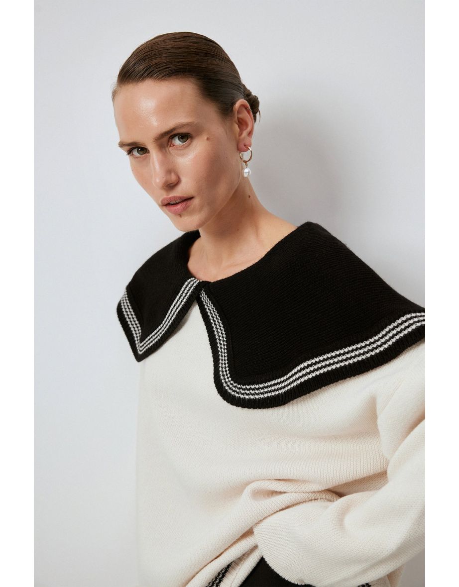 WIDE COLLAR KNIT SWEATER - 4
