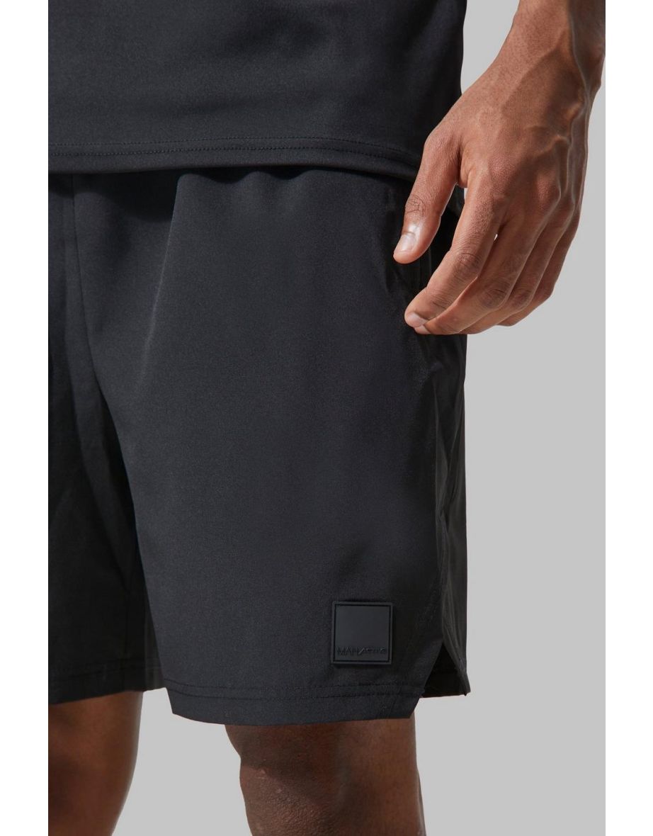 Man Active Performance 7\' Split Hem Shorts - black - 2