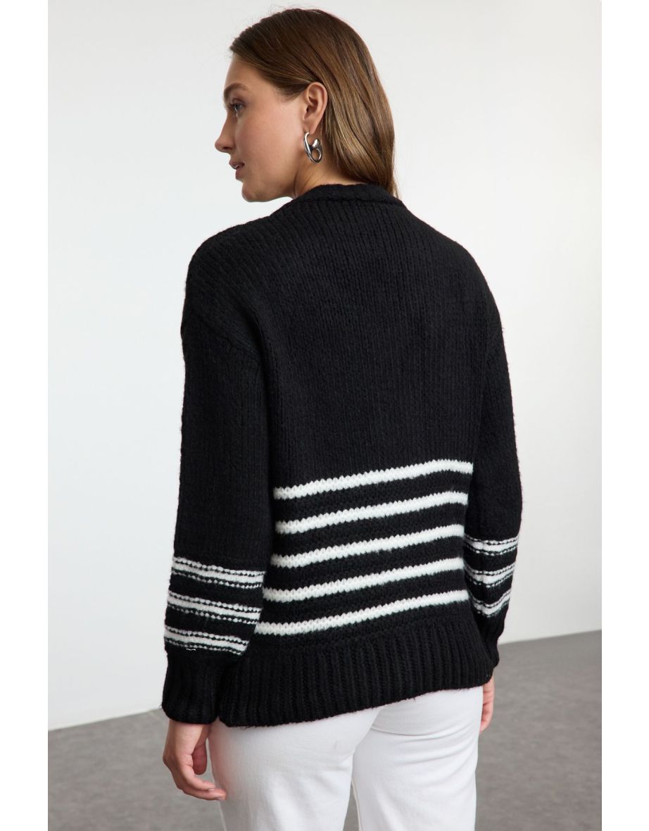 Black Soft Texture Striped Knitwear Cardigan - 4