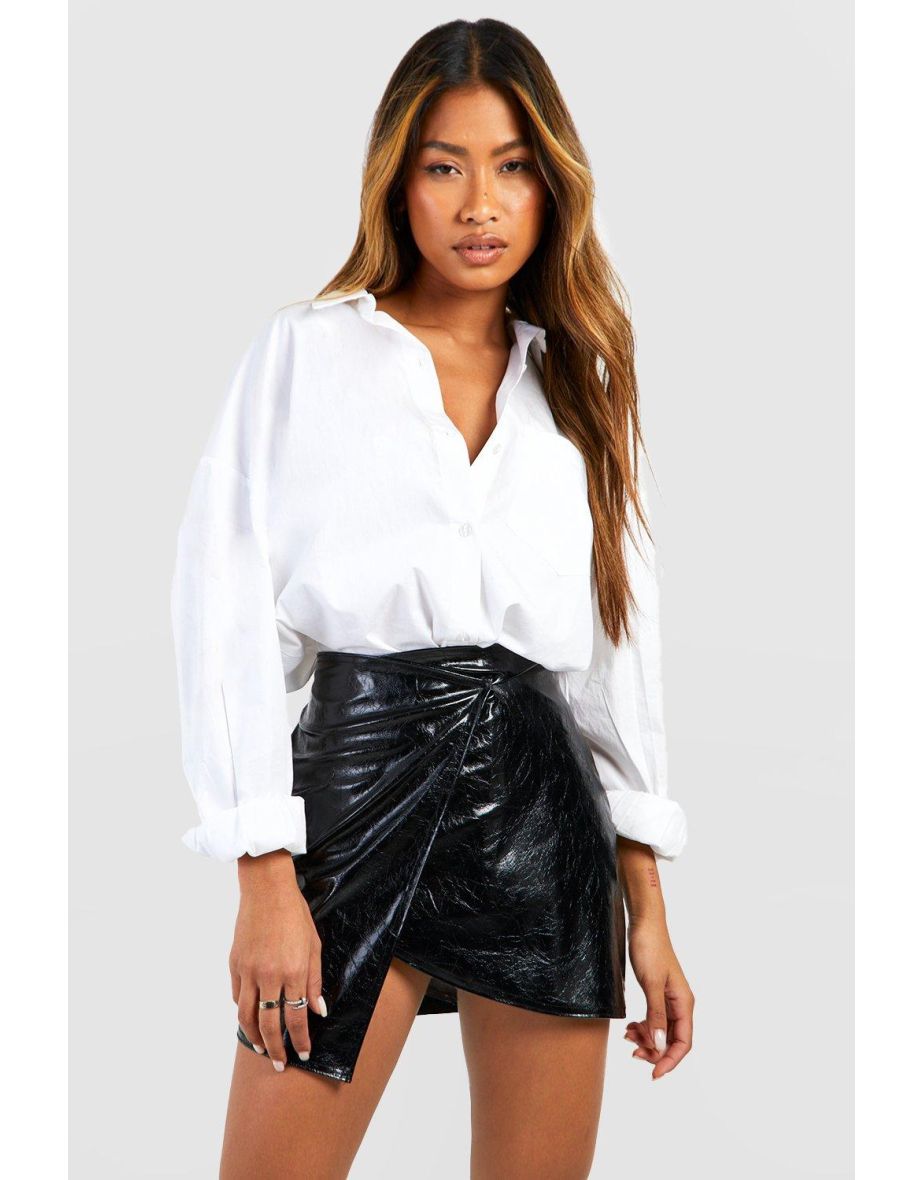 Shop Textured Vinyl Wrap Mini Skirt black Online in Qatar VogaCloset