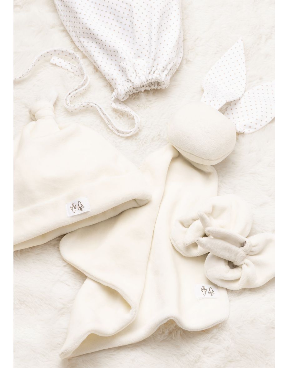Elli Ecru Comforter Set