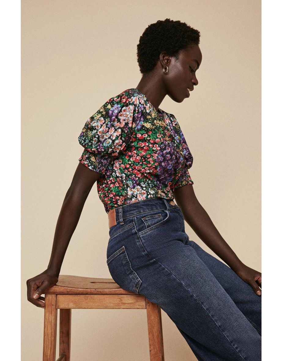 Floral Shirred Cuff T-shirt