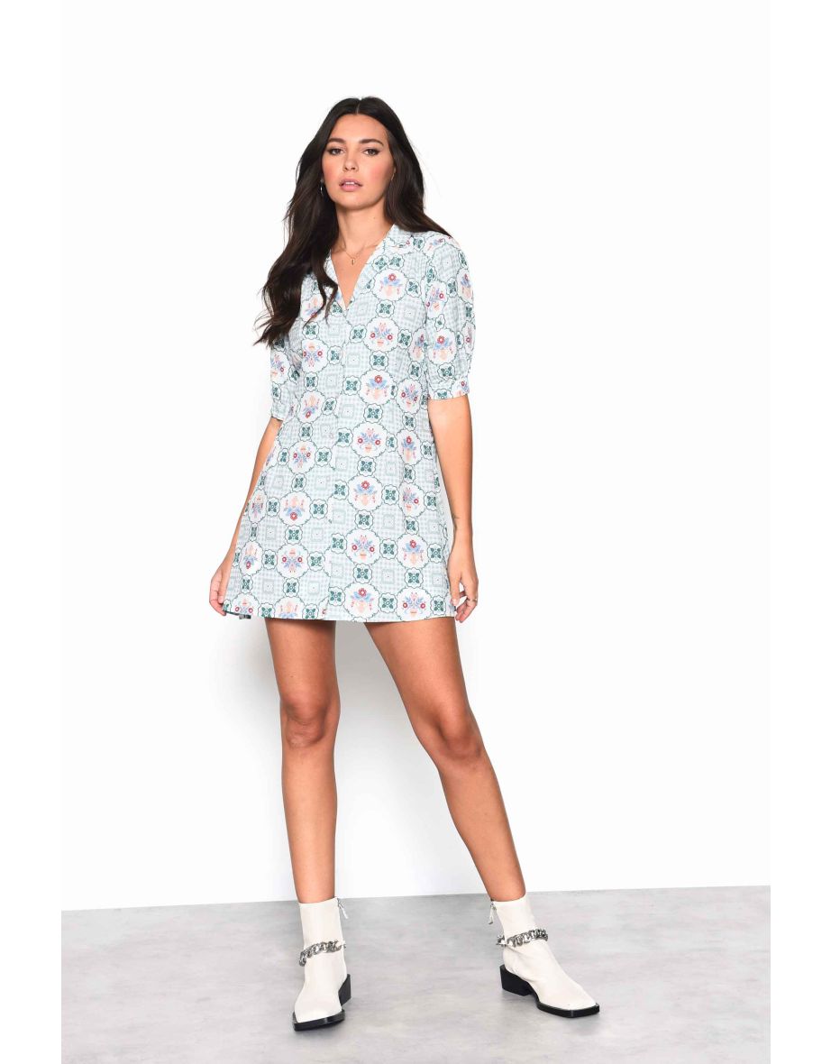 Glamorous Green Floral Button Down Mini Tea Dress with Collar - 2
