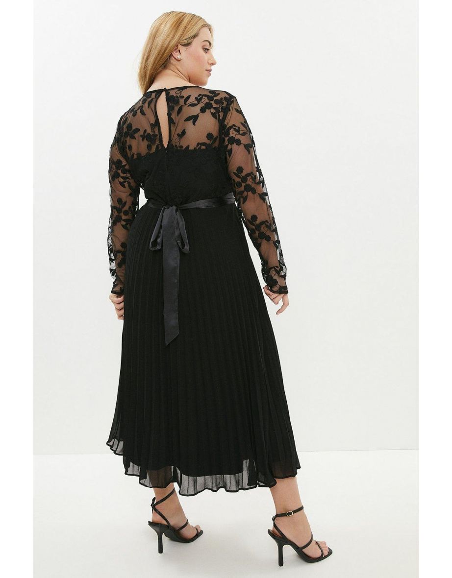 Curve Embroidered Long Sleeve Maxi Dress - 2