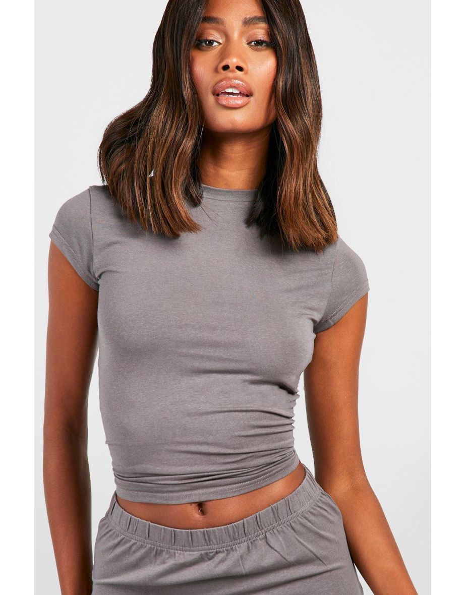 Cap sleeve best sale fitted tee