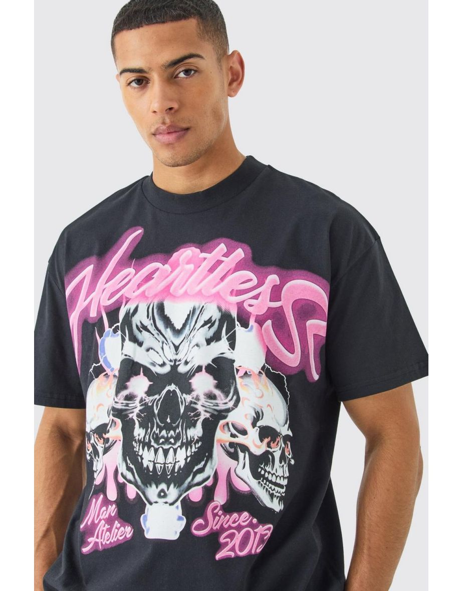 Oversized Skull Heartless Graphic Heavyweight T-shirt - black