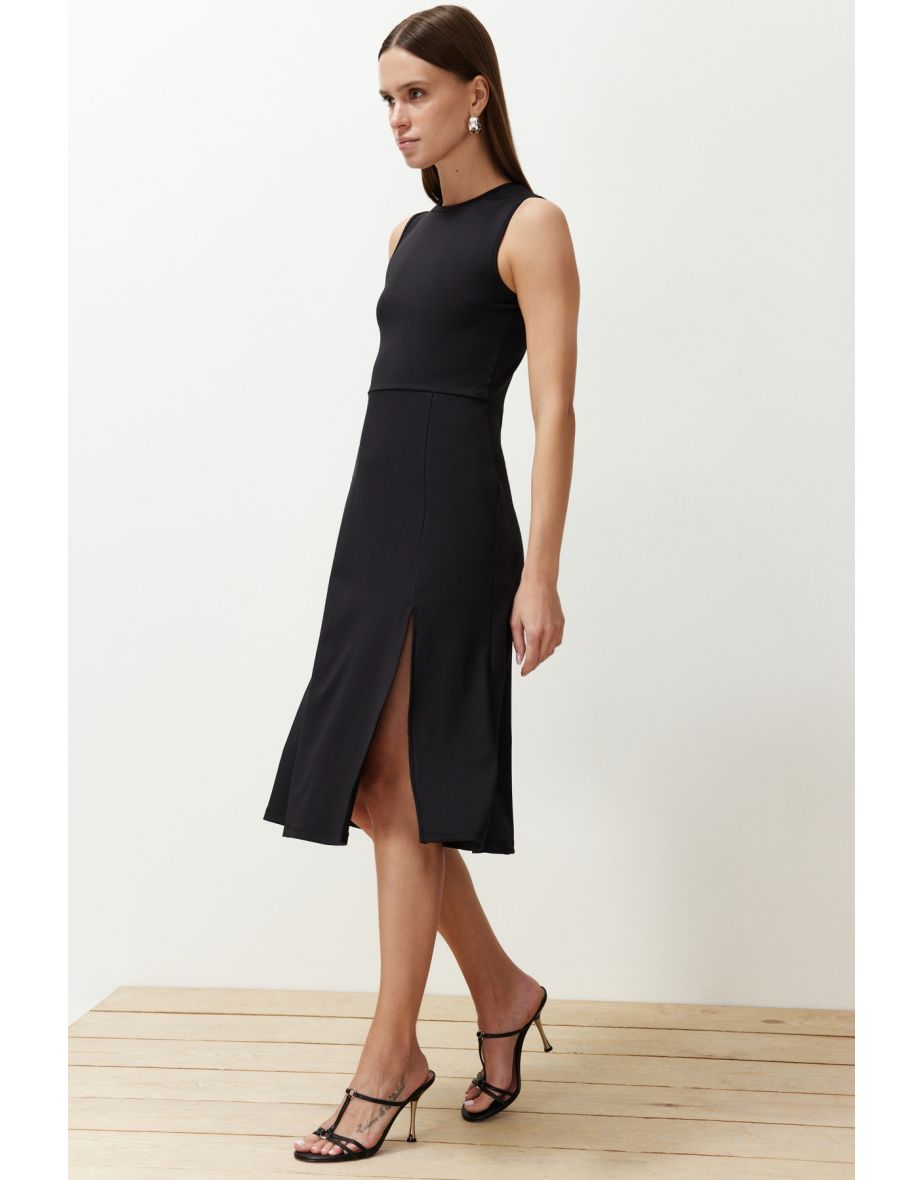 Black More Sustainable A-line/Bell Form Slit Stretchy Knitted Midi Dress