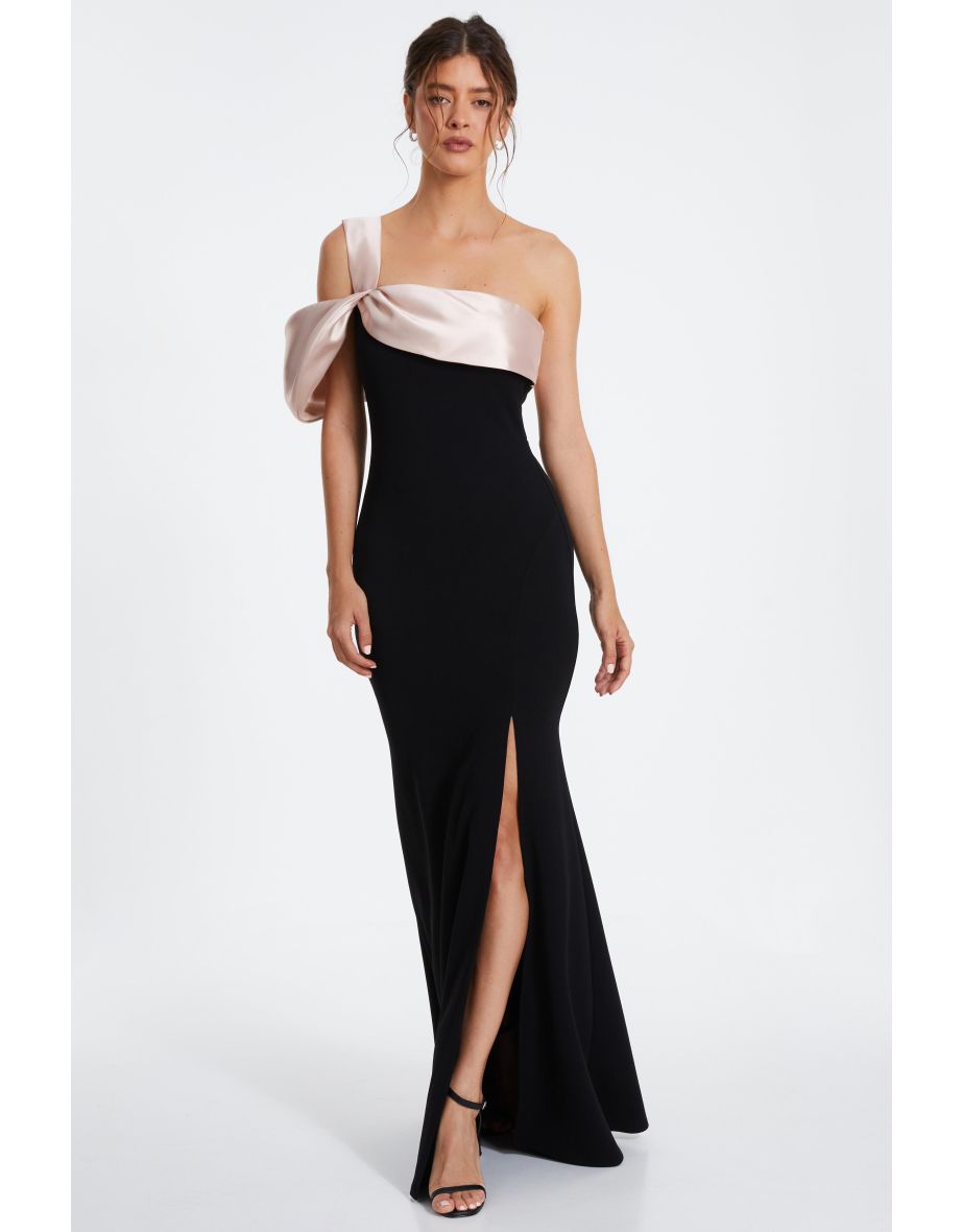 Shop Quiz Black Satin Off the Shoulder Floor Length Dress Online in Bahrain VogaCloset