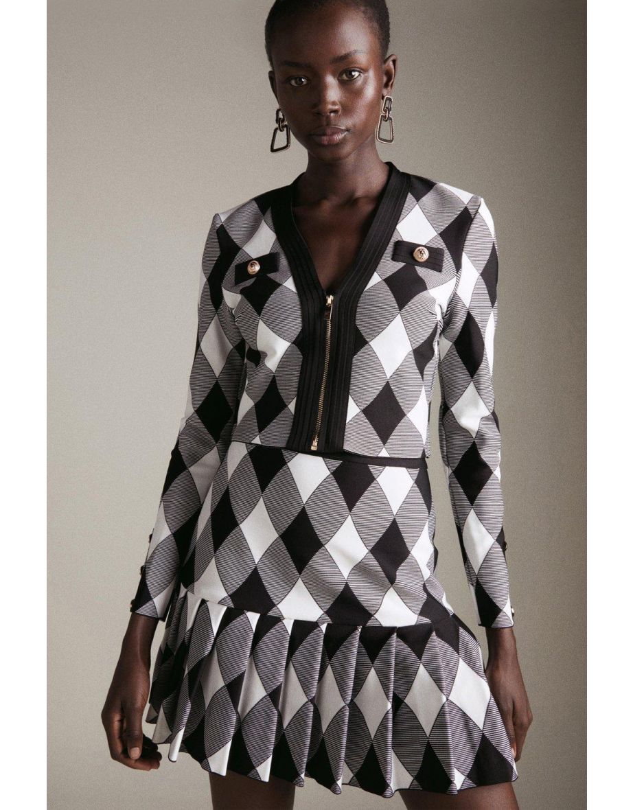Cropped Patterned Jacket With Recycled Yarn
