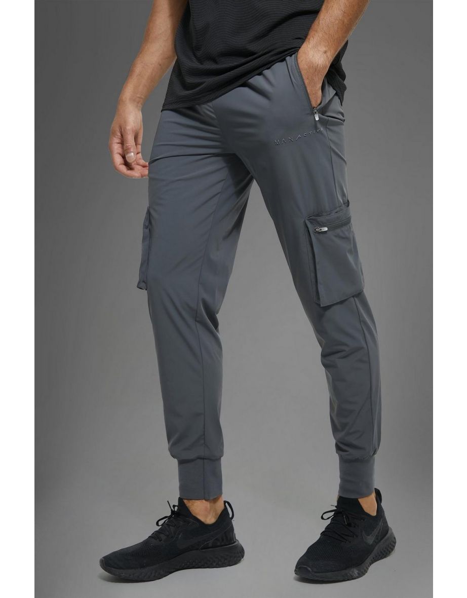 Man Active Gym Technical Cargo Jogger