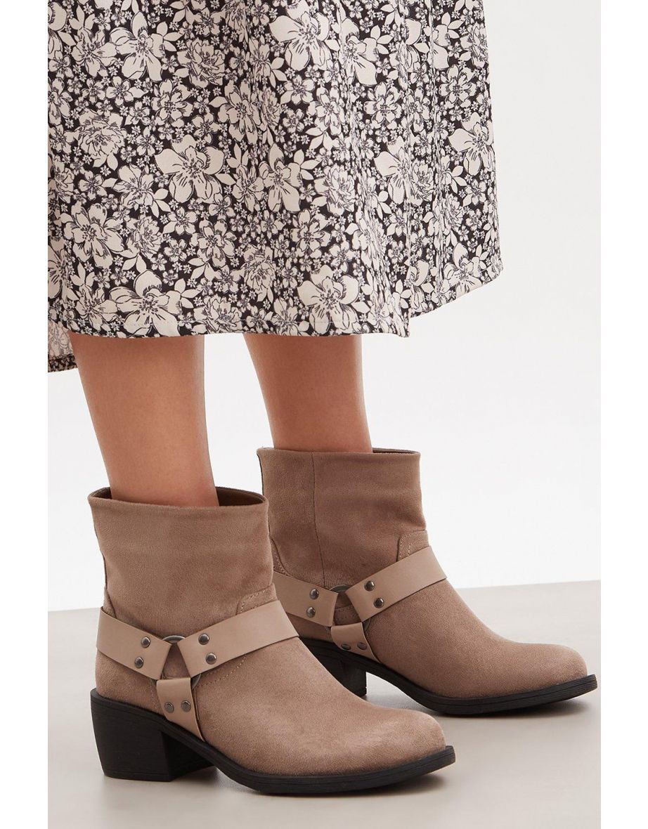 Good for the sole: Mariah Comfort Western Ankle Boot