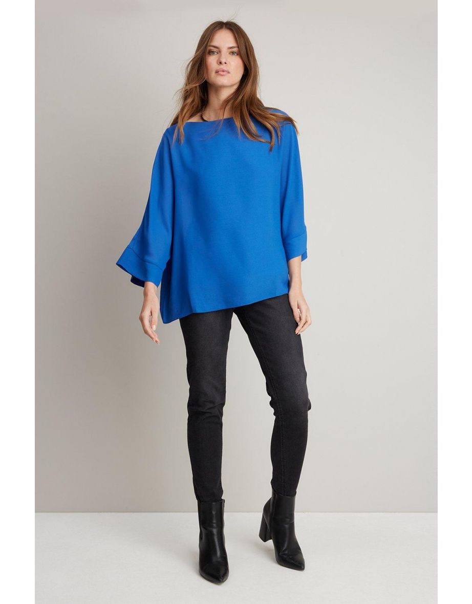 Slash Neck Over-layer Top