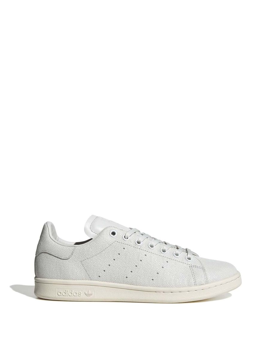 Shop Men s adidas Originals Stan Smith Recon Trainers in White Online in Bahrain VogaCloset