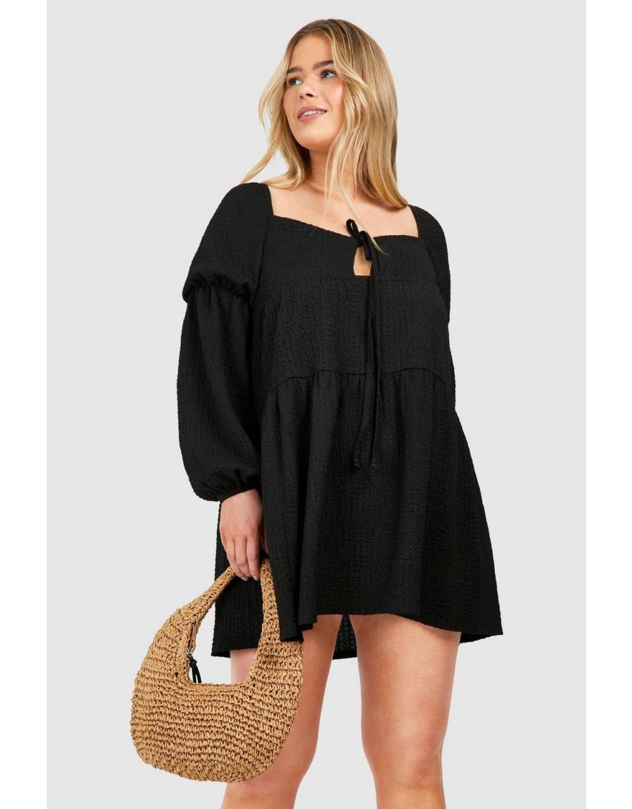 Plus Textured Tiered Smock Dress - black