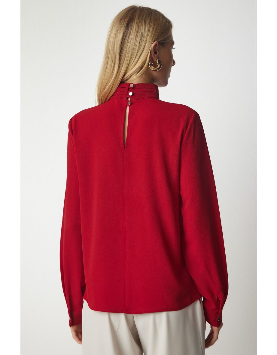 Women's Red Window Detail Flowy Crepe Blouse - 6