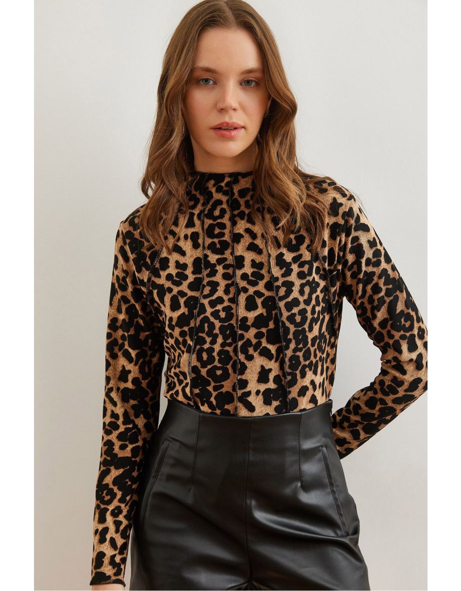 Women's Large Leopard Camel Piece Stand Collar Lycra Crop Blouse