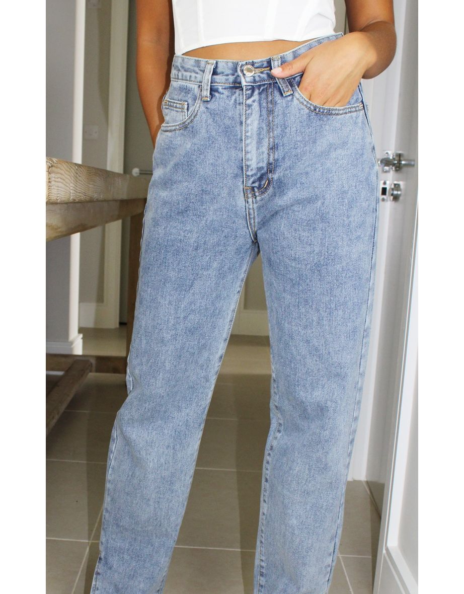 Petite Vintage Wash Split Hem Jeans - 3