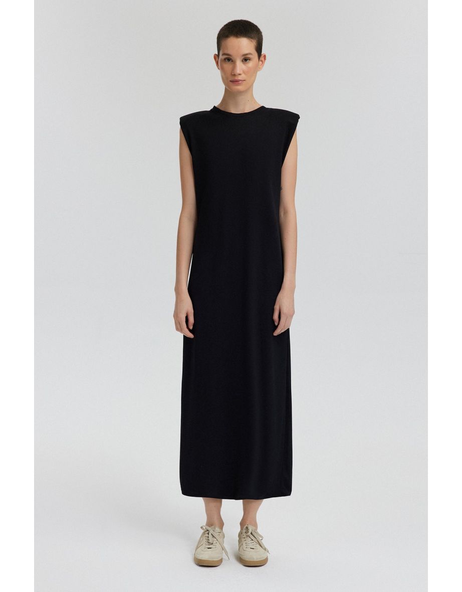 CREW NECK SLEEVELESS DRESS