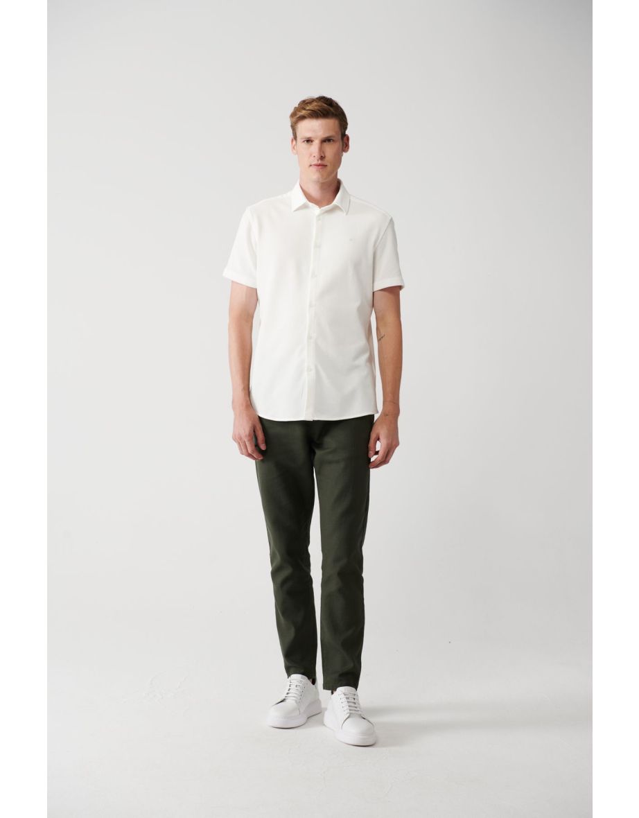 Men's White Easy-to-Iron Classic Collar Knitted Lycra Cotton Slim Fit Slim Fit Short Sleeve Shirt