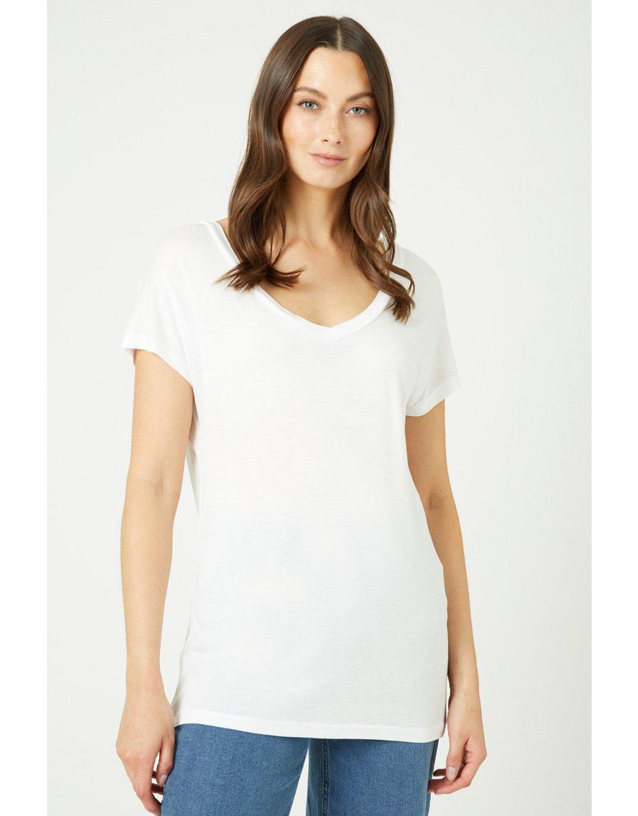 V Neck Slouchy T-shirt - white