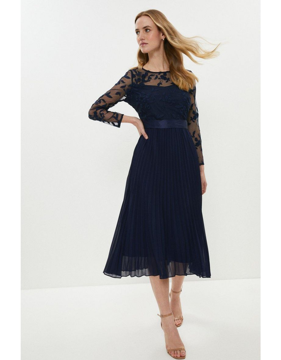 Petite Embroidered Long Sleeve Midi Dress